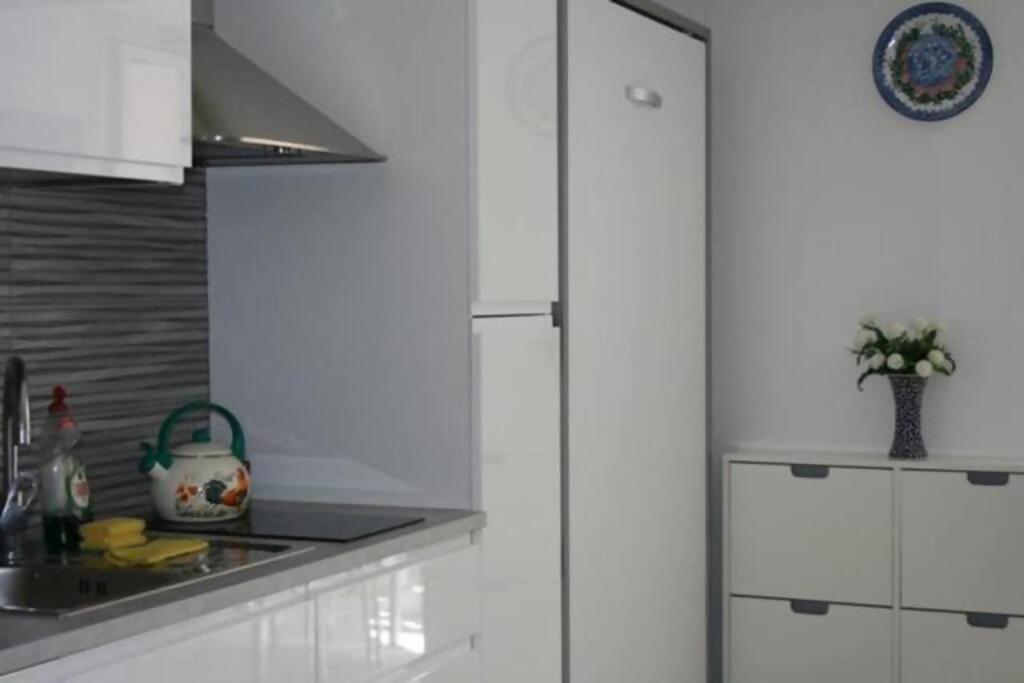 Las Lanzas Studio Apartment Playa Muchavista เอลกัมเปโญ ภายนอก รูปภาพ